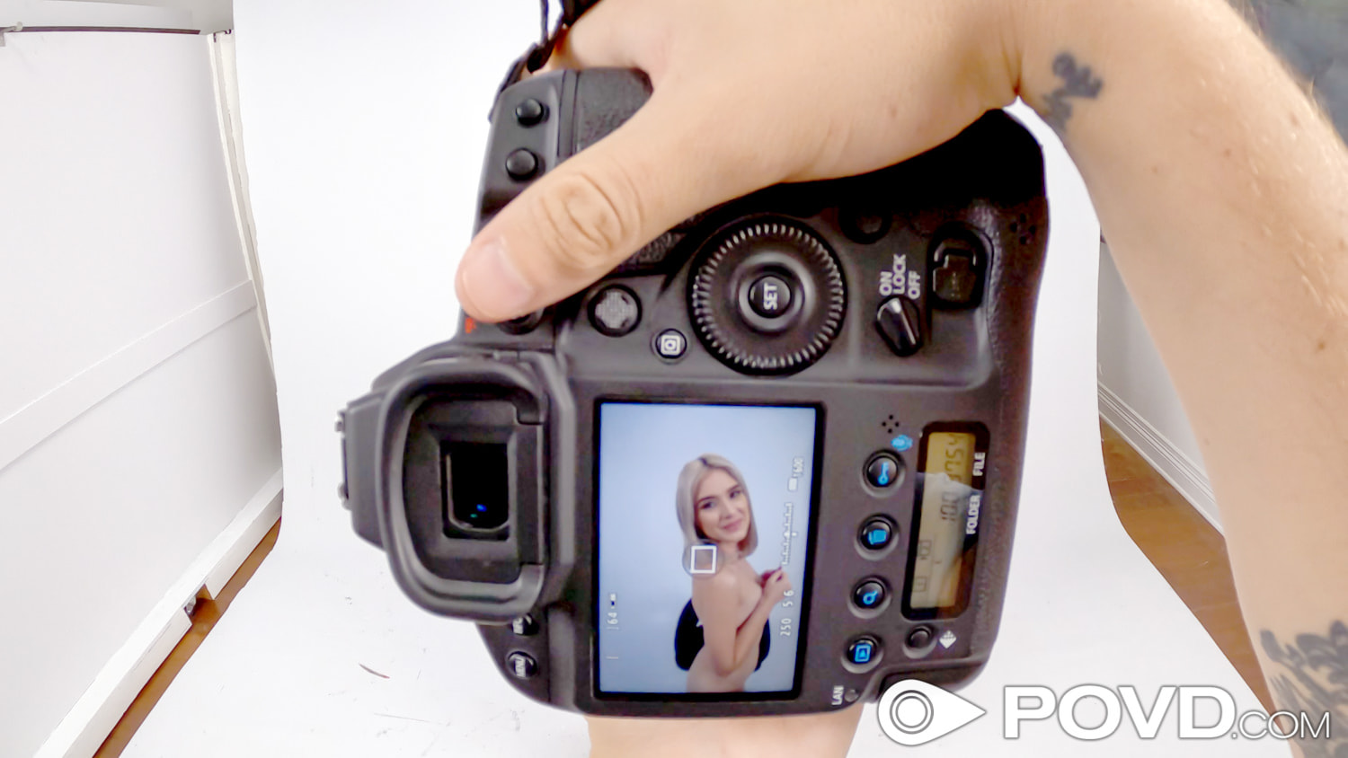 Seducing The Photographer